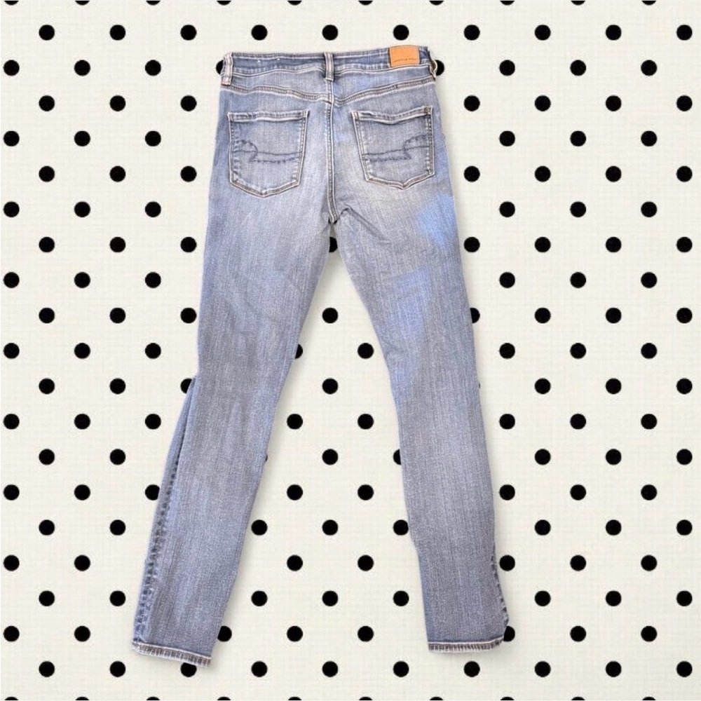 Distressed Blue Women's American eagle Hi rise jegging Jeans - Picture 2 of 2